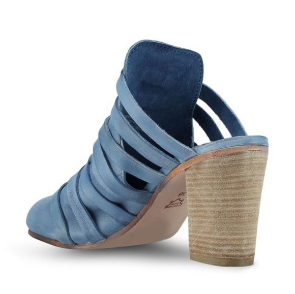 Pretty Baby Blue Free People Mules - Picture 4 of 6
